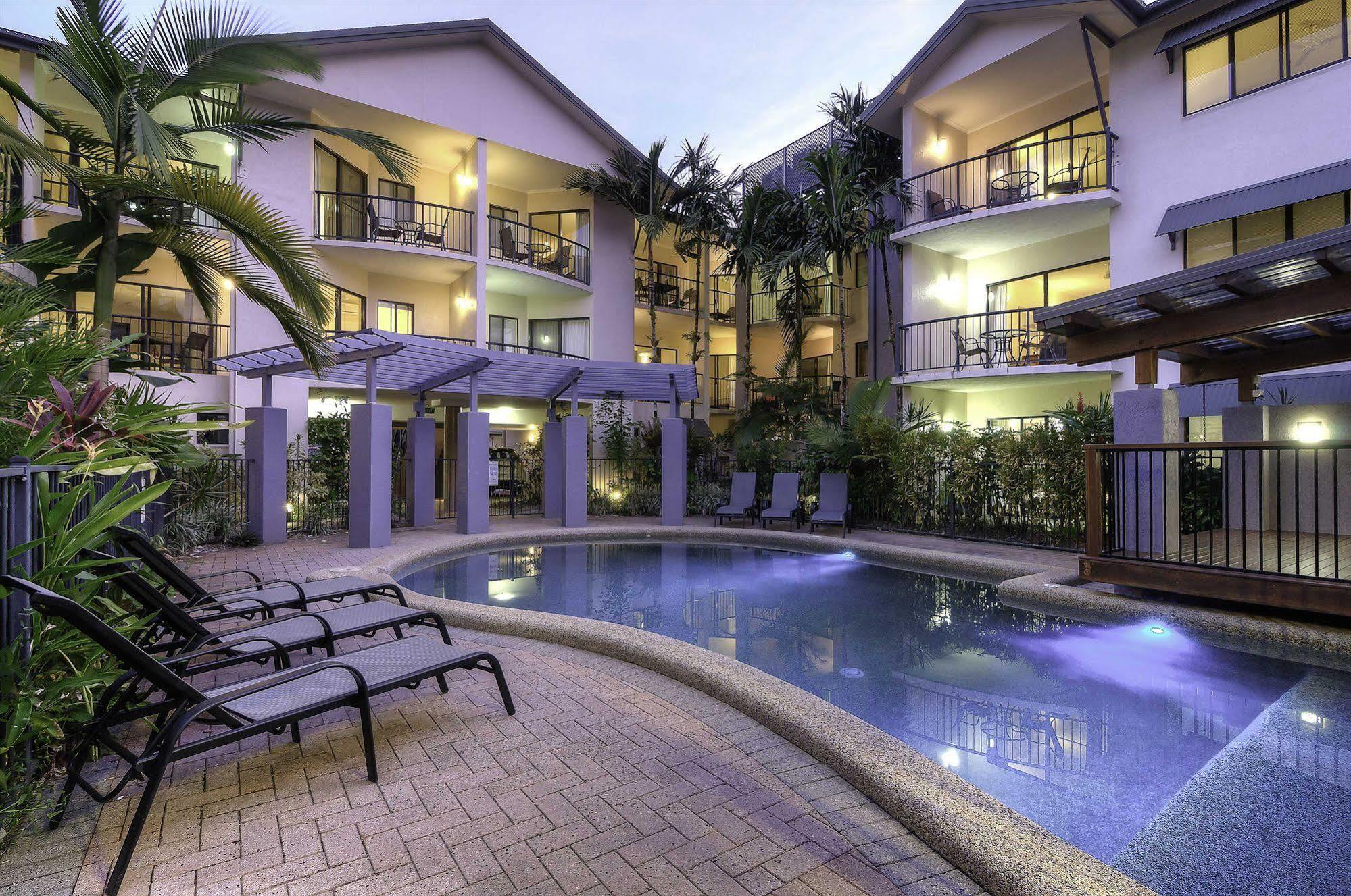 Bay Villas Resort Port Douglas Eksteriør billede