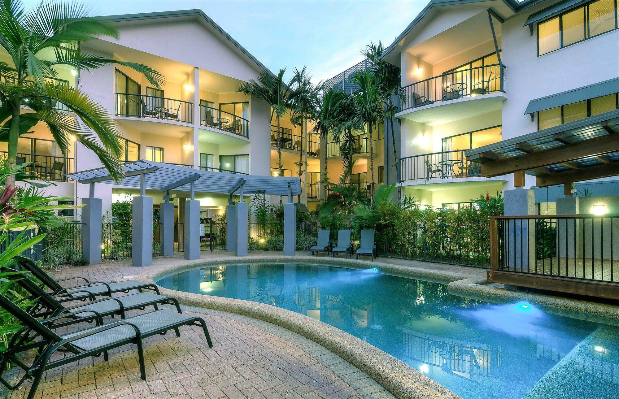 Bay Villas Resort Port Douglas Eksteriør billede